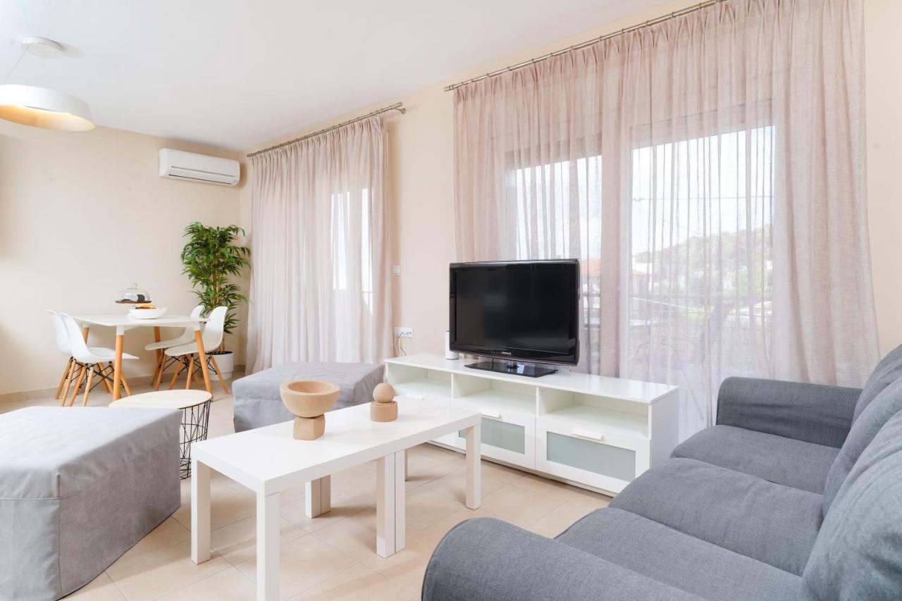 Nefeli Fresh Guesthouses By Del Mare Prinos  Exterior photo